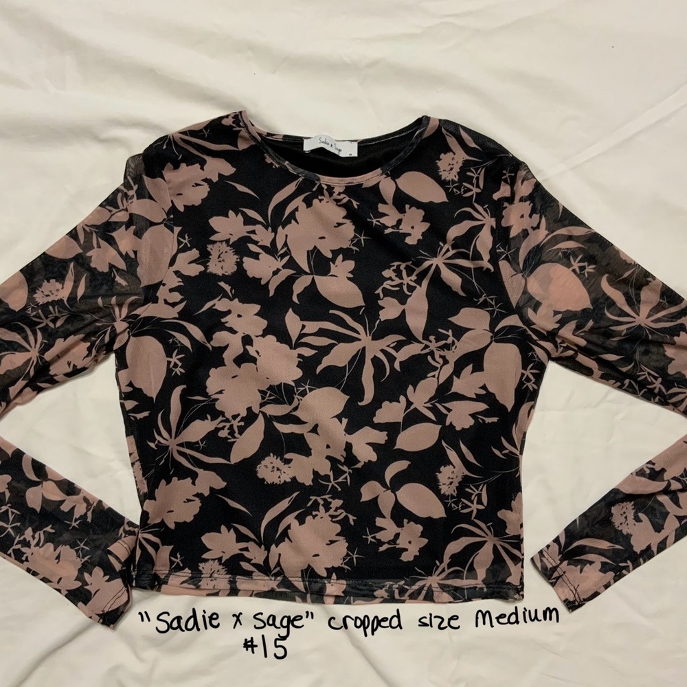 Red and White Heart Pattern Sweater - Picture 15 of 16